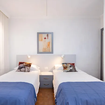 Home2book Radiant Apt, Pool & Terrace Americas *